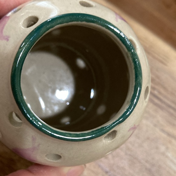 Little Vase - Picture 3 of 8